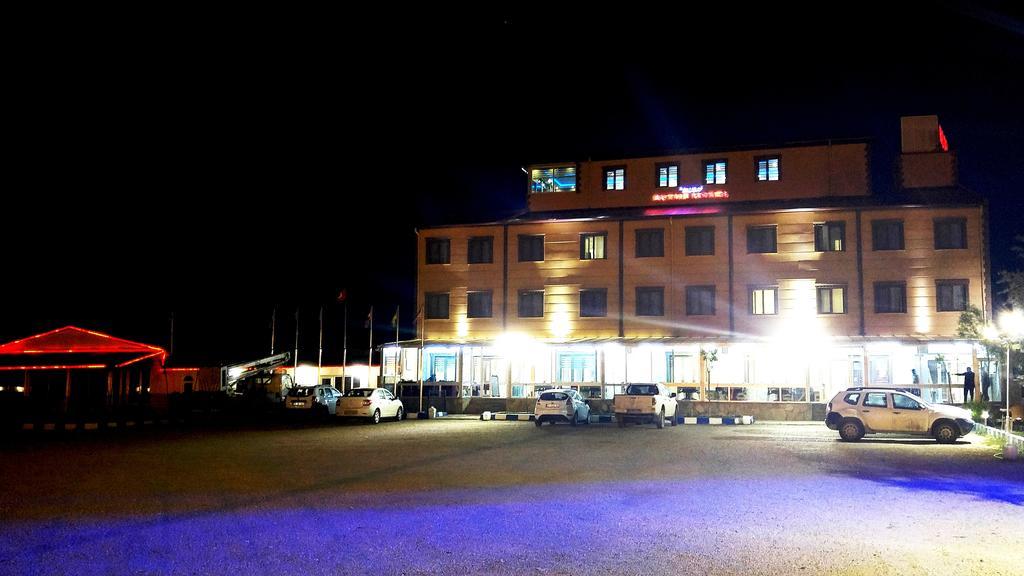 Doğubayazıt Butik Ertur Hotel מראה חיצוני תמונה